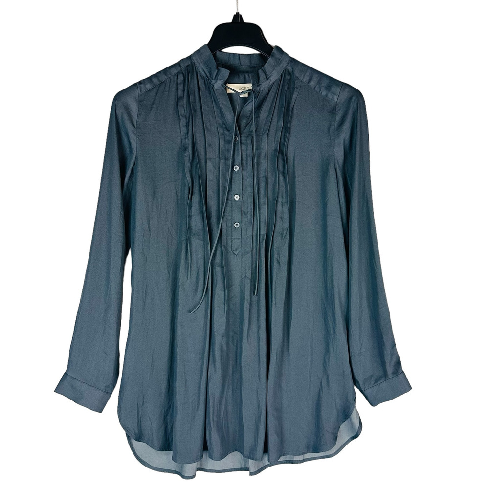 New Loft Womans Sz Medium‎ Blouse Gray Long Sleeve Pleated Career 1/2 Button NWT